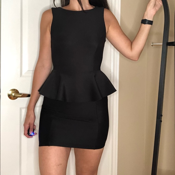 TOPSHOP PEPLUM DRESS - Picture 3 of 5